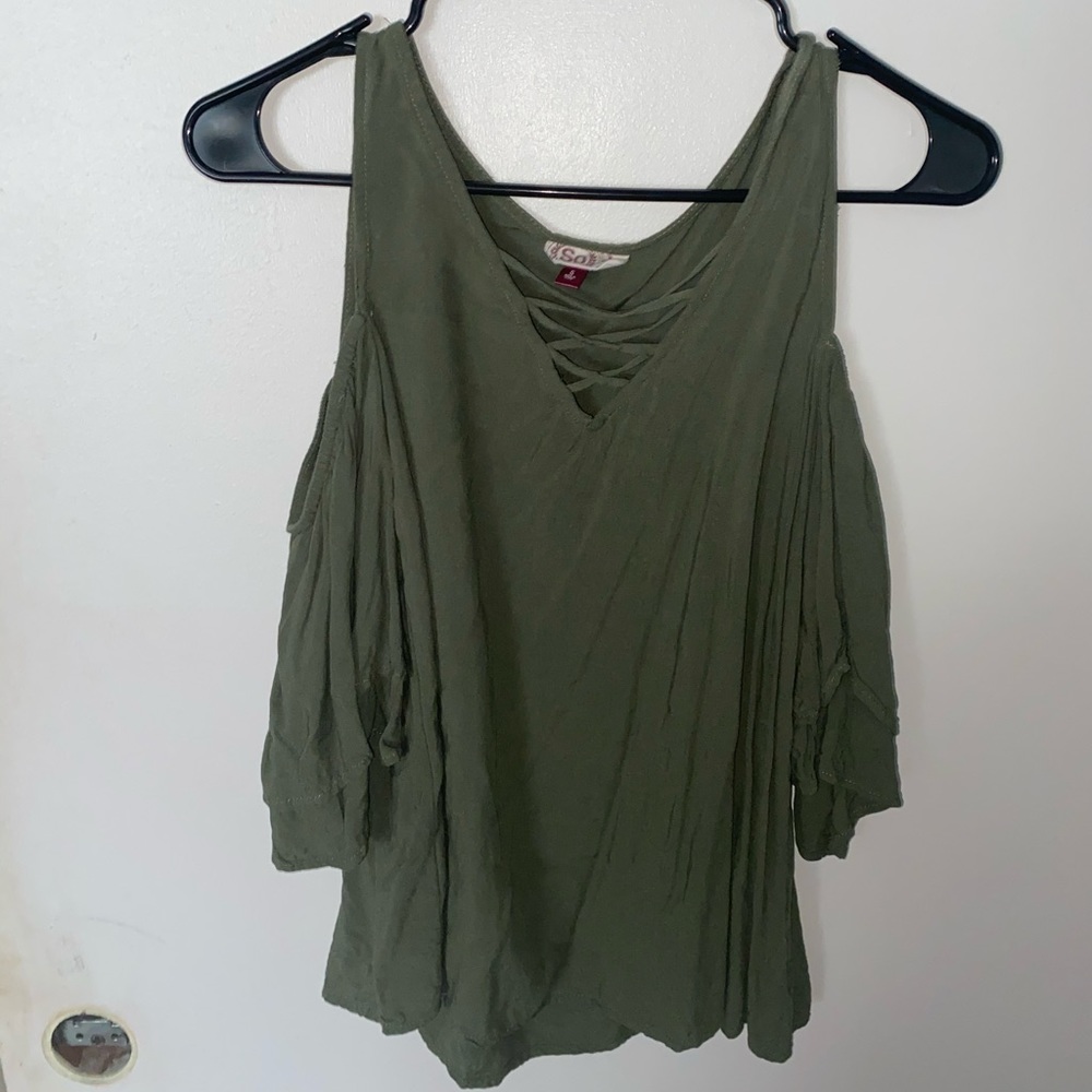 Top (open to offers)